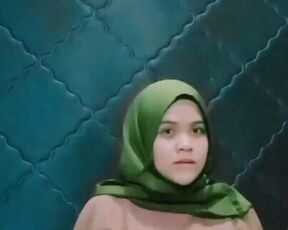 jilbab tiktok pamer toket