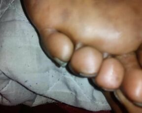 EBONY SOLES CLOSE UP 2017