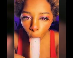 Bimbo Blow Brainwashing Bubblegum and gives Blowjob