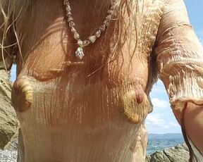 nippleringlover nude beach no bra see through wet shirt fingering pierced pussy big fat nipple rings