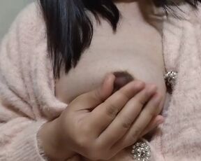 Japanese women's nipple masturbation and self-licking.