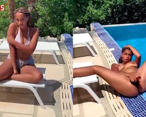 Ersties - Naomi spielt am Pool mit ihren großen Brüsten und füllt ihre Muschi mit einem Dildo